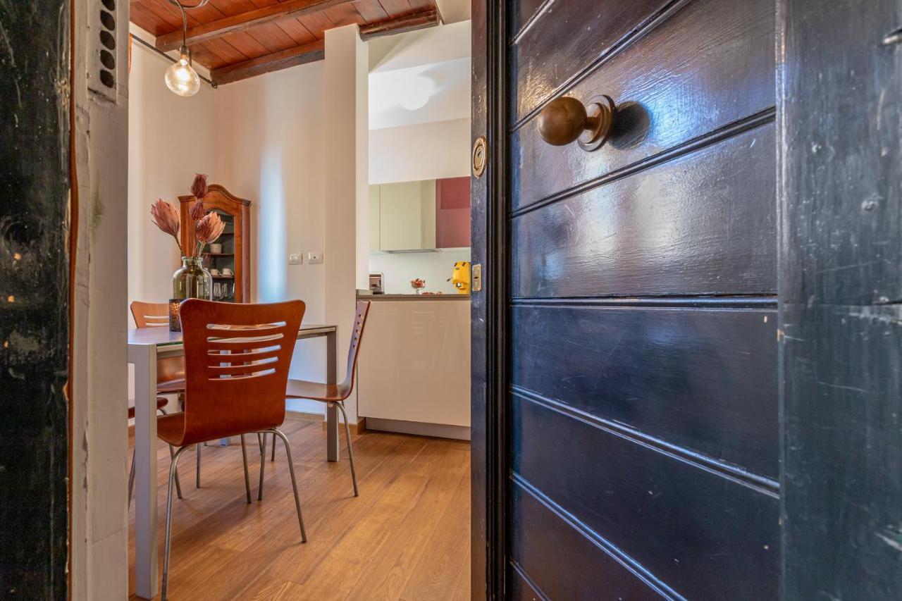 Emma - Lovely Suite In Trastevere Рим Екстериор снимка