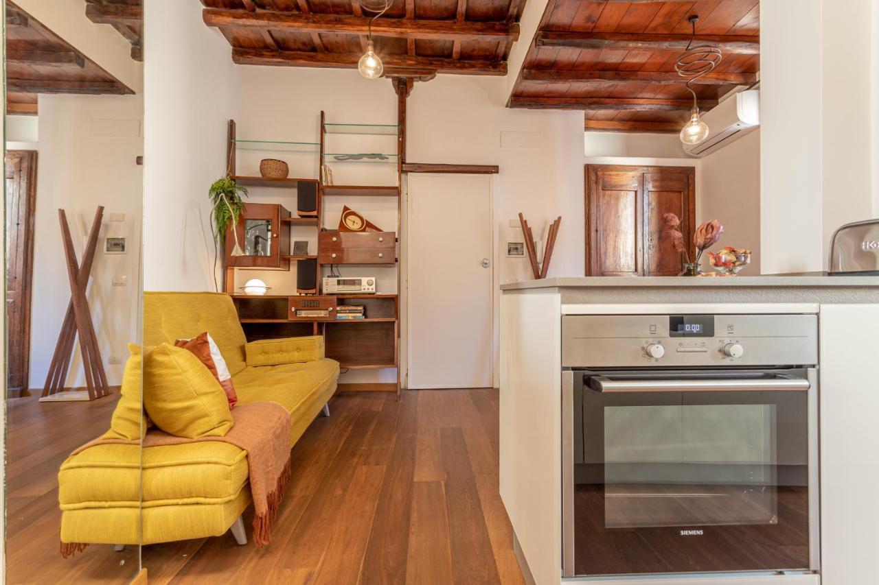 Emma - Lovely Suite In Trastevere Рим Екстериор снимка