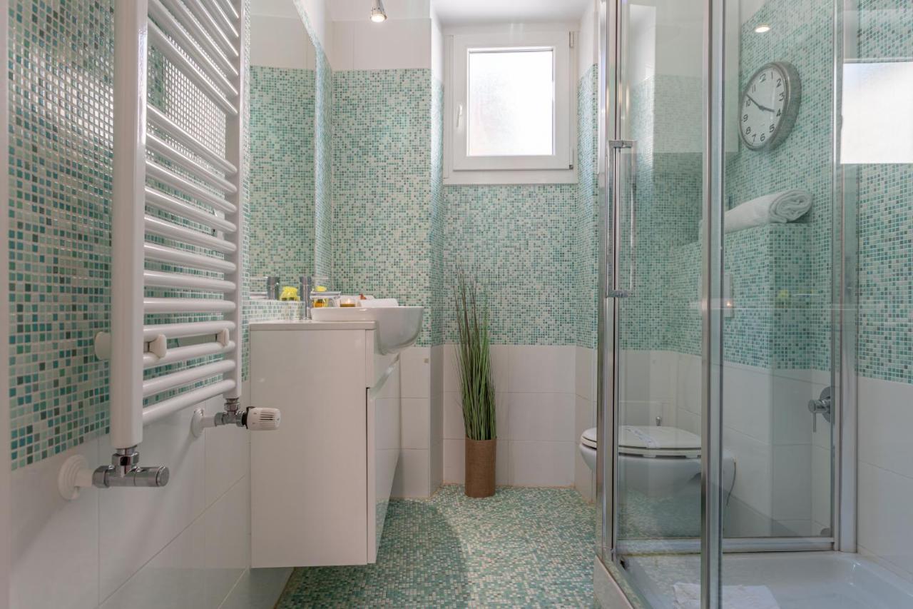 Emma - Lovely Suite In Trastevere Рим Екстериор снимка